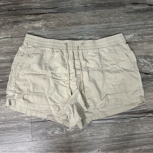 Gap Beige Linen Blend Shorts size XL